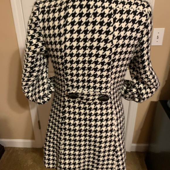 Ronnie Salloway Houndstooth Pleated Lined Button Up Black & White Coat - Picture 5 of 7
